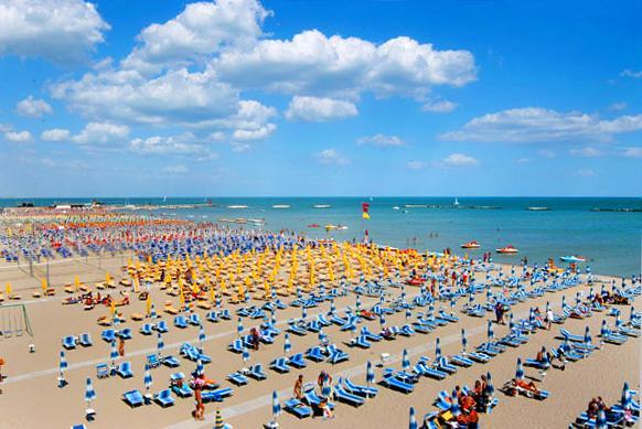 Hotel Dolores Cesenatico Esterno foto